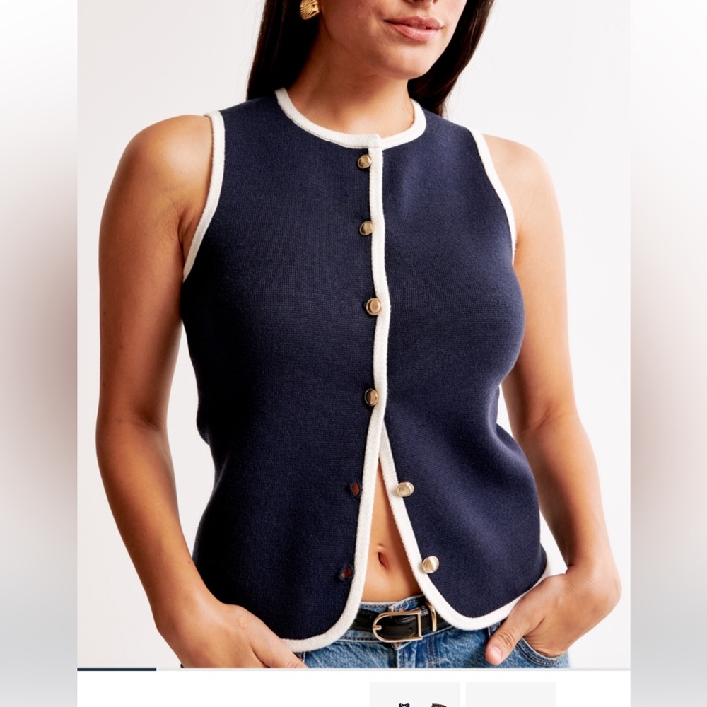 COPY - Mara Crew Sweater Vest! Worn 1x!
